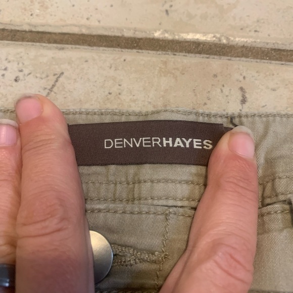 Denver Hayes Mia Mid-Rise Cargo Shorts Size 12 - Khaki/Ta - Picture 3 of 8